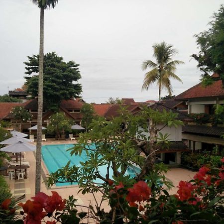 Pantai Indah Resort Hotel Barat Pangandaran Exteriör bild