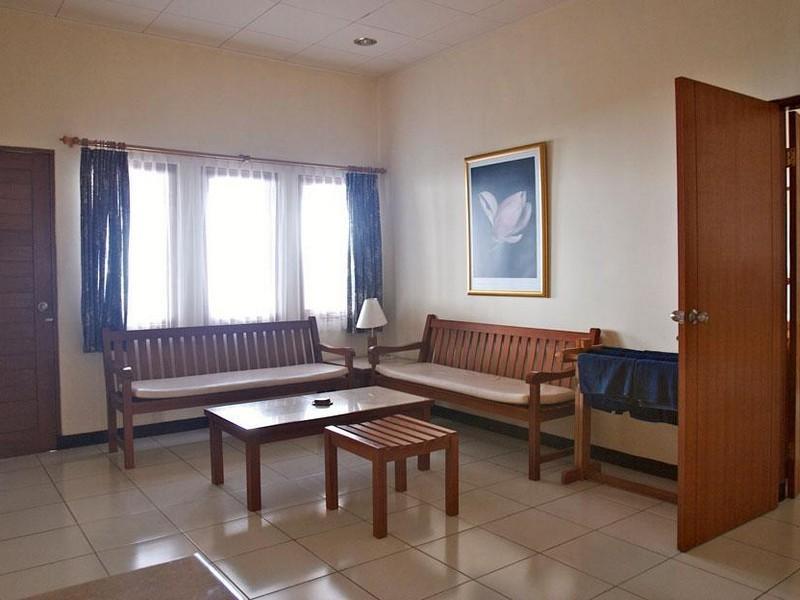 Pantai Indah Resort Hotel Barat Pangandaran Exteriör bild